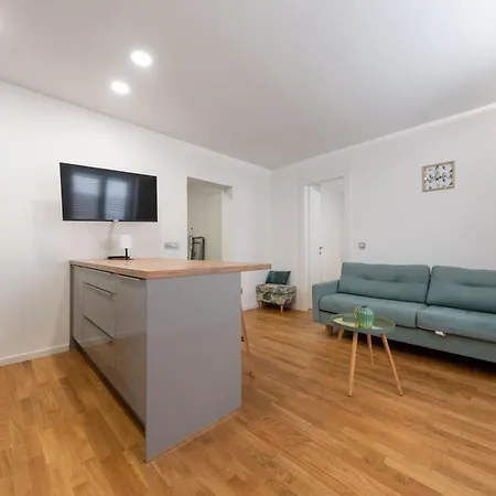 M&m Apartment *