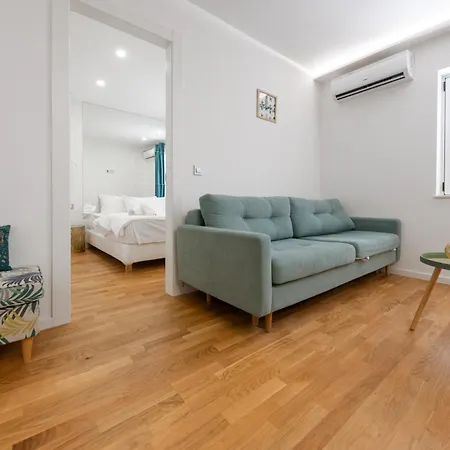 Apartment M&m Makarska
